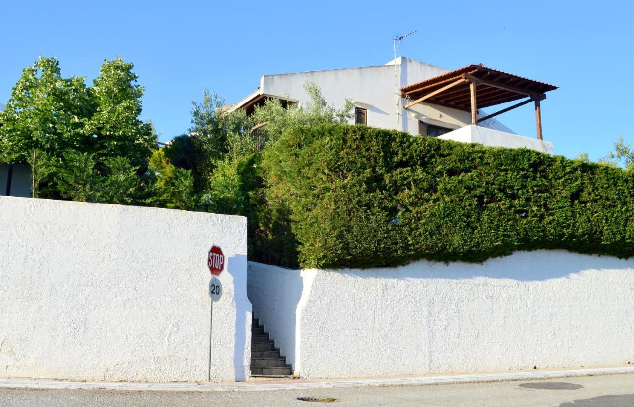 Sonia'S House With Garden Villa Геракини Екстериор снимка