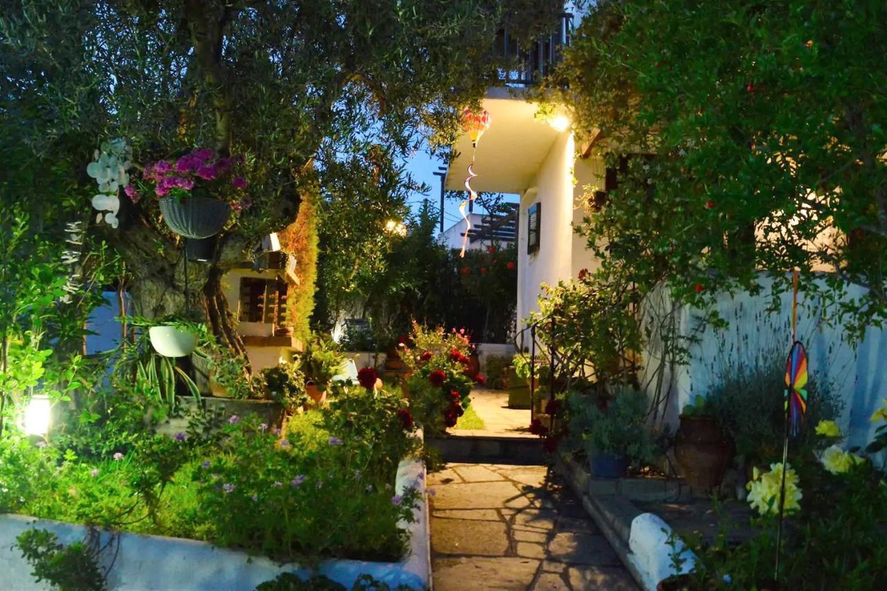 Sonia'S House With Garden Villa Геракини Екстериор снимка